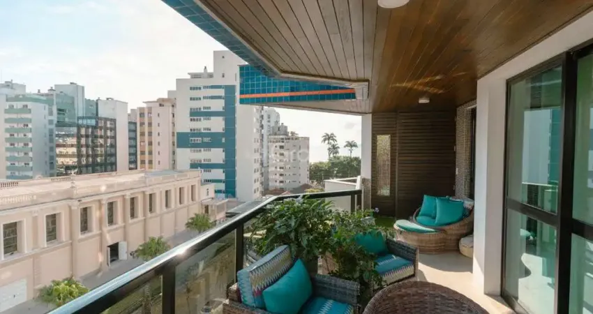 Apartamento de 215 m² com 3 quartos sendo 1 suíte no Centro