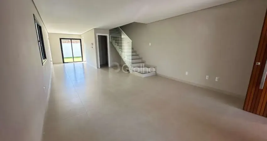 Casa com 3 quartos sendo 1 suíte no bairro Passa Vinte em Palhoça/SC