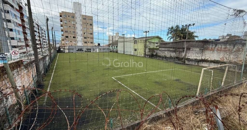 Terreno de 2000m² no bairro Praia Comprida em São José