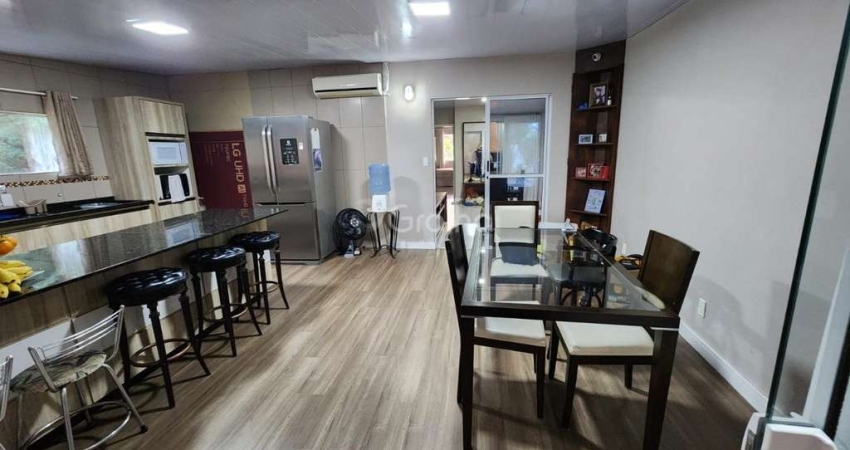Casa de 100m² com 3 quartos sendo 1 suíte no bairro Bela Vista em Palhoça