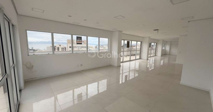 Sala Comercial de 172 m² no Centro