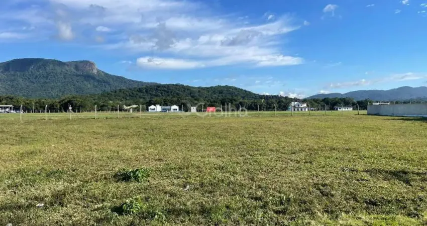 Terreno localizado em São José, com Área total de 1.335.02