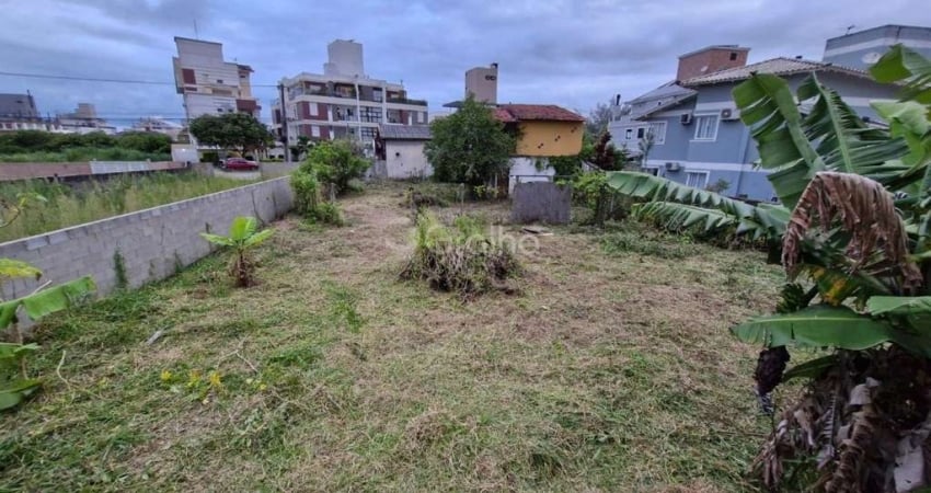 Terreno à venda na Avenida Campeche, --, Campeche, Florianópolis