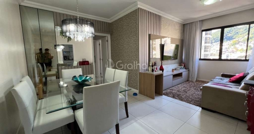 Apartamento de 66 m² com 2 quartos sendo 1 suíte no Centro