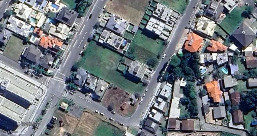 Terreno à venda na Avenida dos Jerivás, --, Cachoeira do Bom Jesus, Florianópolis