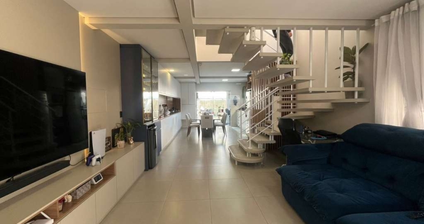 Casa com 3 quartos à venda na Rua Fermino Hemenegildo dos Santos, --, Carianos, Florianópolis