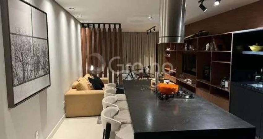 Apartamento estúdio com 1 quarto e 61m² privativos no Centro de Florianópolis