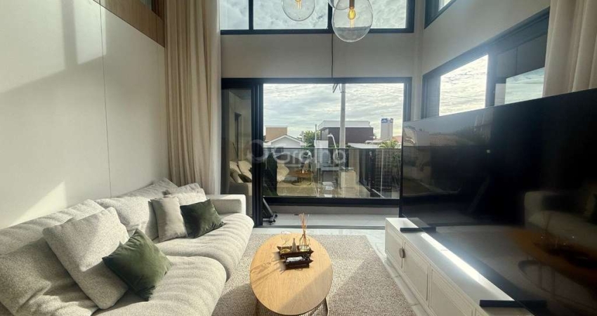 Duplex com 3 suítes, 131m² privativos e vista para o mar em Jurerê, Florianópolis