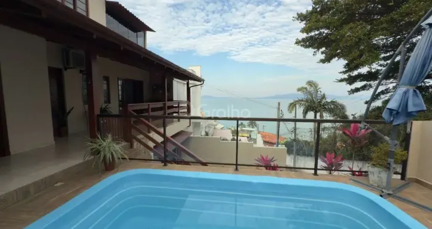 Casa de 350m² com 3 quartos sendo 1 suíte no Centro de São José