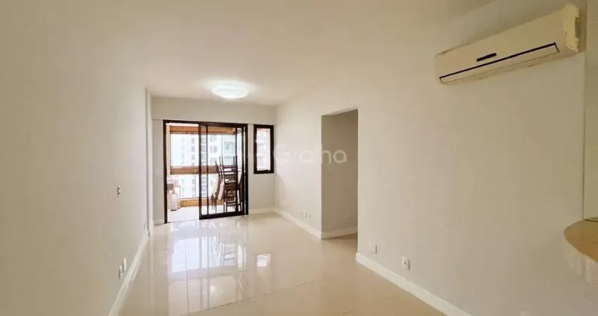 Apartamento de 77m² com 3 quartos sendo 1 suíte no Centro