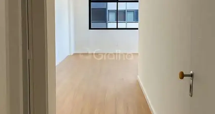 Sala comercial com 36m² privativos no Centro de Florianópolis