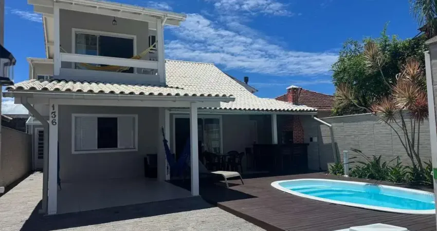 Casa com 4 quartos à venda na Rua Coral, --, Campeche, Florianópolis