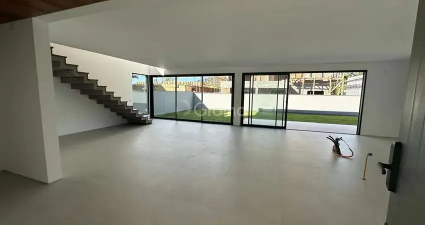 Casa em condomínio fechado com 4 quartos à venda na Rua Intendente Antônio Damasco, --, Ratones, Florianópolis