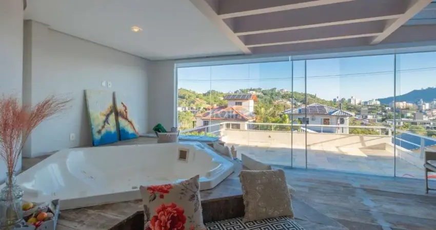 Casa com 4 quartos à venda na Rua Almirante Barroso, --, João Paulo, Florianópolis