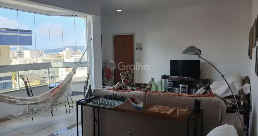 Apartamento com 3 quartos sendo 1 suíte e 2 vagas de garagem em canasvieiras