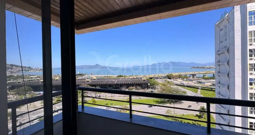 Apartamento com 3 quartos sendo 1 suíte com 81,53m² no centro