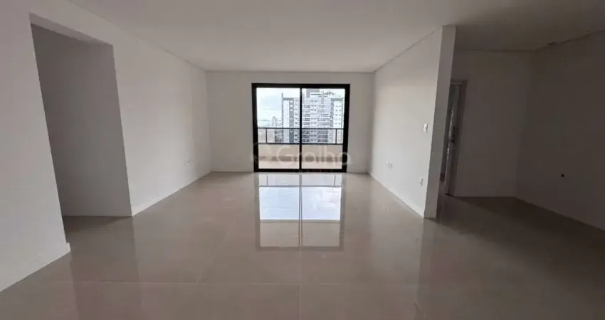 Apartamento com 4 quartos à venda na Rua Otávio do Patrocínio Medeiros, --, Nossa Senhora do Rosário, São José