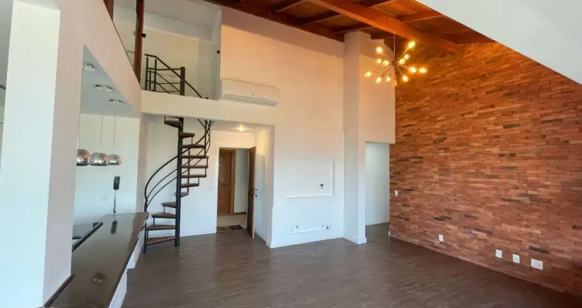 Cobertura com 3 quartos sendo 1 suíte com 153,83m² no itacorubi.