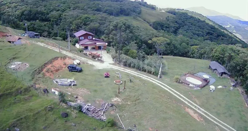 Fazenda à venda na Estrada Geral, --, Varginha, Santo Amaro da Imperatriz