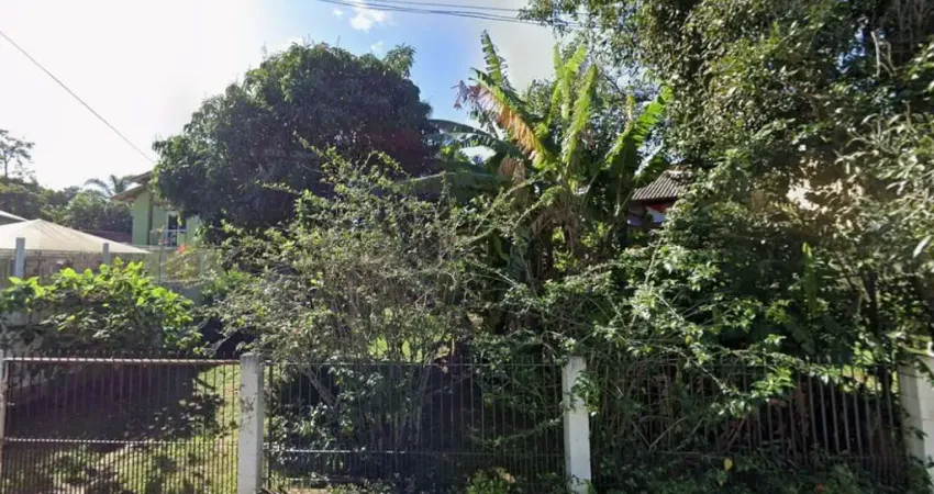 Terreno à venda na Rua Elesbão Ramos, --, Barra da Lagoa, Florianópolis