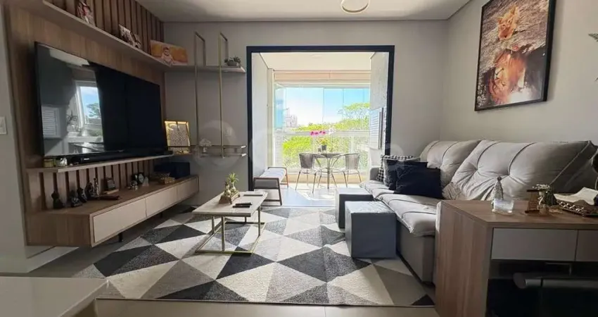 Apartamneto com 3 quartos sendo 1 suíte com 83m² em canasvieiras.