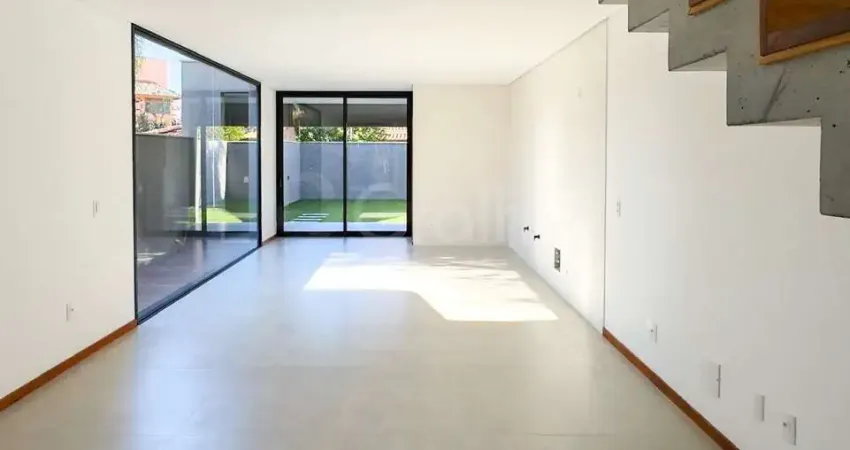 Casa com 3 quartos à venda na Rua das Bauxitas, --, Pântano do Sul, Florianópolis