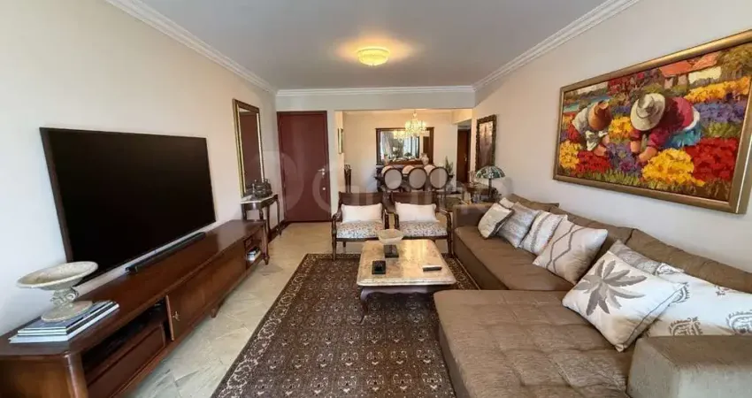 Apartamento com 3 dormitórios localizado no Centro de Florianópolis