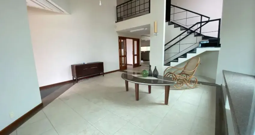 Casa com 3 quartos sendo 1 suíte no Balneário do Estreito