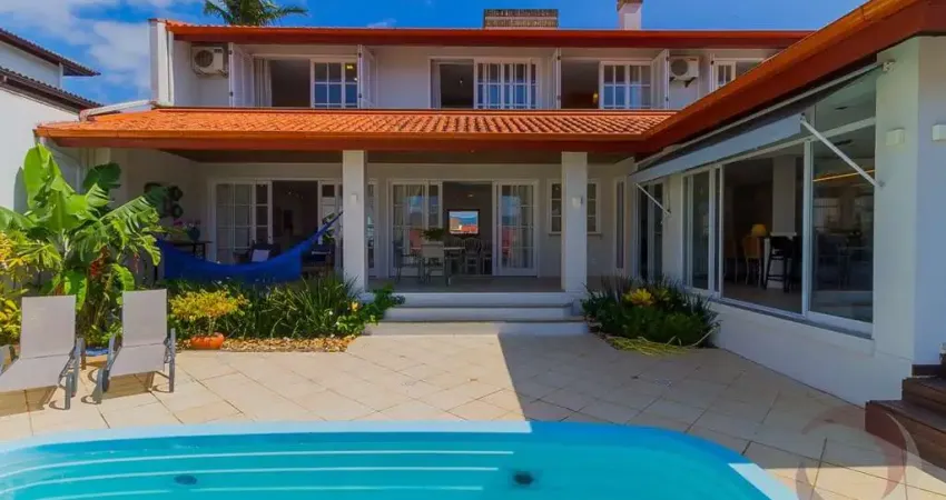 Casa com 4 quartos à venda na Rua Doutor Celso Nicodemus Lopes, --, João Paulo, Florianópolis
