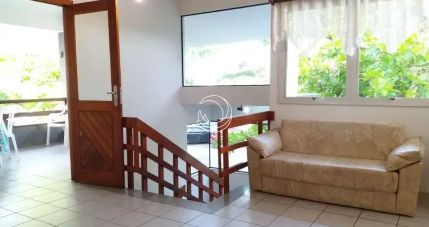 Casa Residencial de 5 dorms no bairro Jurerê Internacional