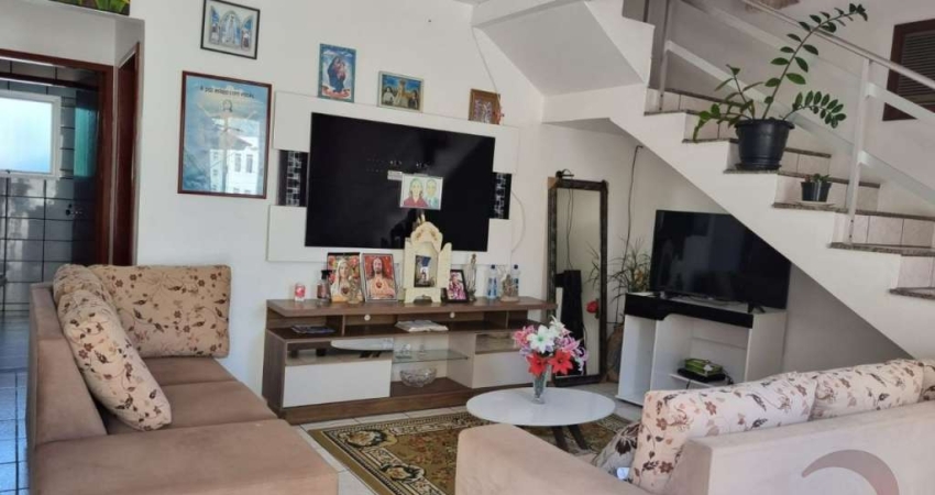 Casa com 8 quartos à venda na Rua São Joaquim, --, Centro, Florianópolis