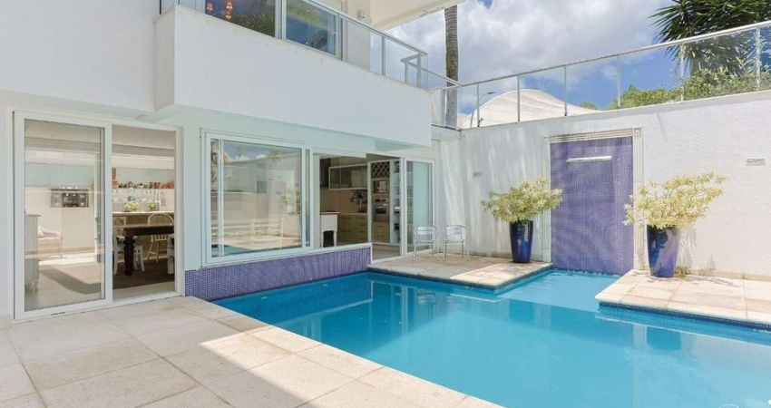 Casa com 4 suítes e 368,00m² em Jurerê