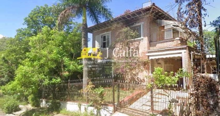 Casa com 3 dorms, Pacaembu, São Paulo - Mansão para reformar