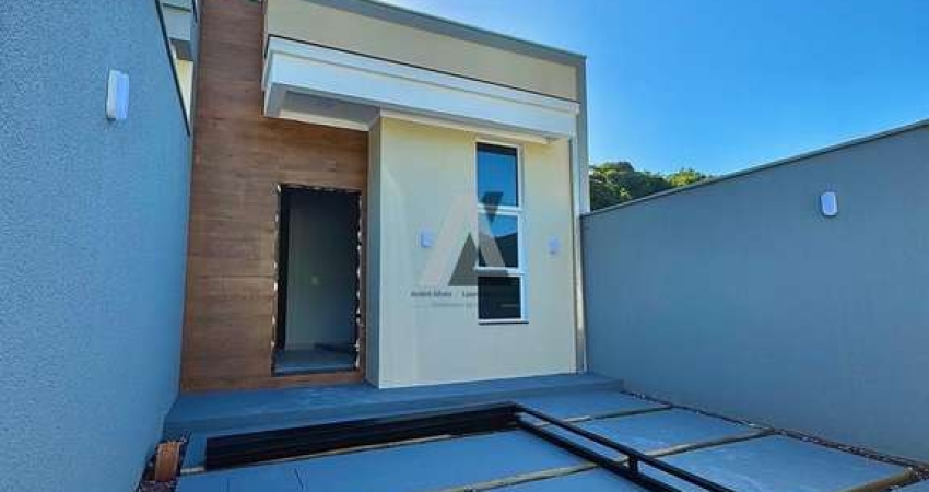 Linda Casa em Camboriú no bairro cedros