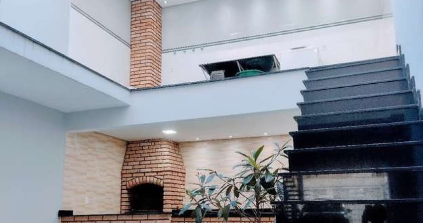 Sobrado em condomínio  3 dormitórios sendo 1 suite  251 m² R$1.190.000,00 - Parque São Vicente - Mauá/SP
