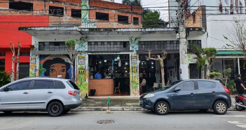 Barracão / Galpão / Depósito com 5 salas para alugar na Rua Aspicuelta, --, Vila Madalena, São Paulo
