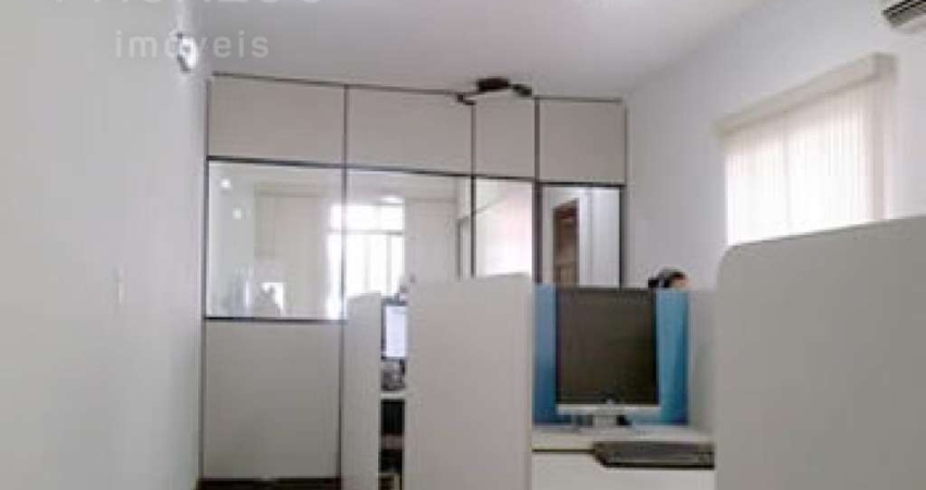 Casa com 3 quartos à venda na Rua Hungara, --, Vila Romana, São Paulo