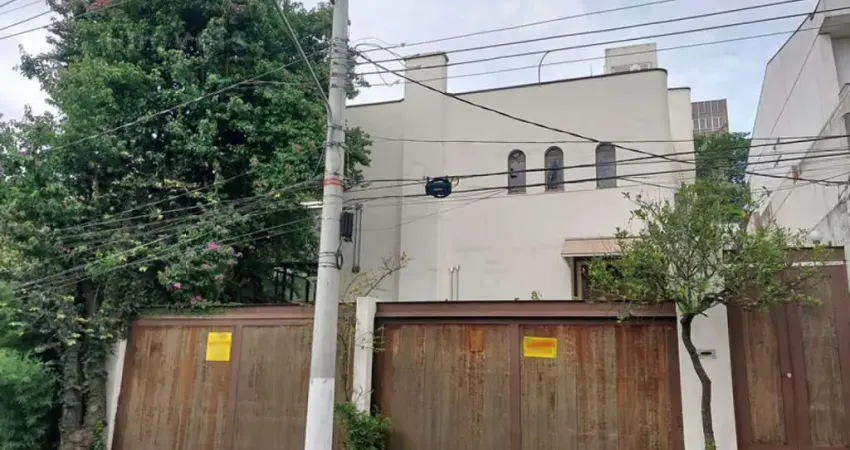 Casa com 6 quartos para alugar na Rua Irmão Gonçalo, --, Vila Madalena, São Paulo