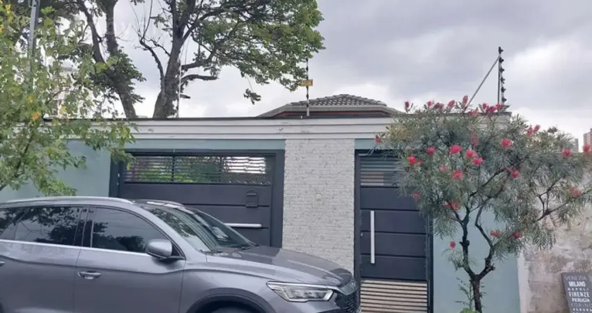 Casa com 3 quartos para alugar na Rua Joazeiro, --, Vila Madalena, São Paulo