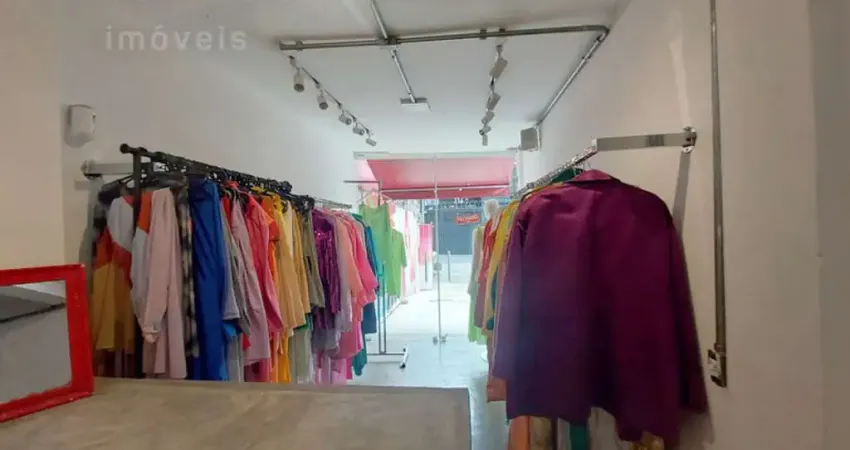 Casa com 3 quartos à venda na Rua Belmiro Braga, --, Vila Madalena, São Paulo