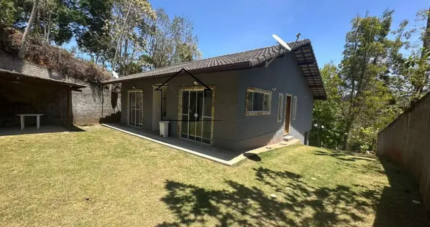 Casa para venda em teresópolis, vargem grande, 3 dormitórios, 1 suíte, 2 banheiros, 2 vagas