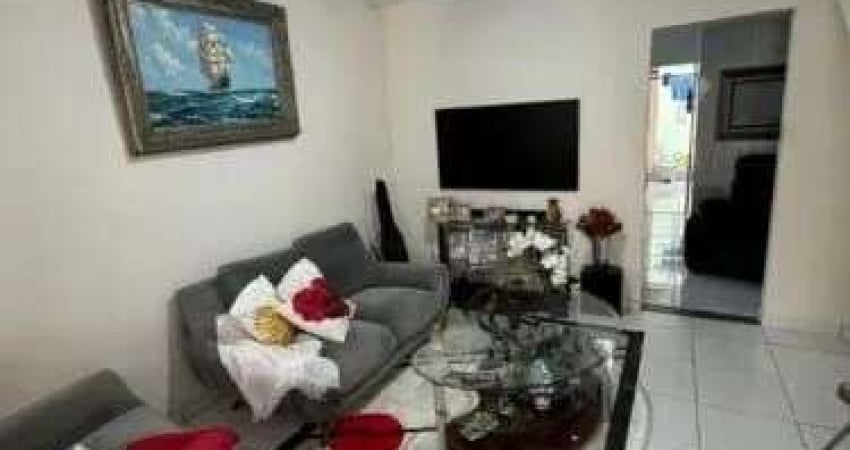 Casa Duplex, 3/4, 1 Suíte, 1 Vaga, Condomínio Petromar no bairro Stella Maris. Com 3 dormitórios, sendo 1 suíte, possui 2 banheiros, 1 vaga de garagem, 1 sala, acomoda 6 pessoas, l