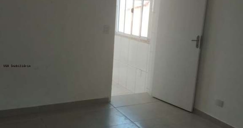 Sobrado para Locação em São Paulo, Cidade Patriarca, 3 dormitórios, 1 suíte, 2 banheiros, 2 vagas