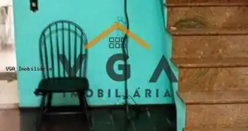 Sobrado para Venda em São Paulo, Vila Marieta, 3 dormitórios, 1 suíte, 2 banheiros, 2 vagas