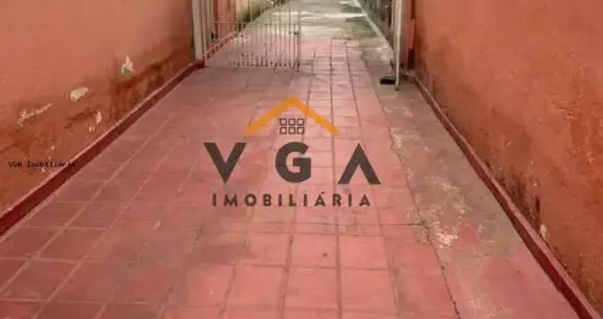 Casa para Locação em São Paulo, Vila Guilhermina, 2 dormitórios, 1 suíte, 2 banheiros, 2 vagas