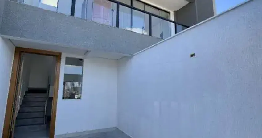 Casa 3 dormitórios para Venda em Betim, Guarujá Mansões, 3 dormitórios, 1 suíte, 3 banheiros, 2 vagas