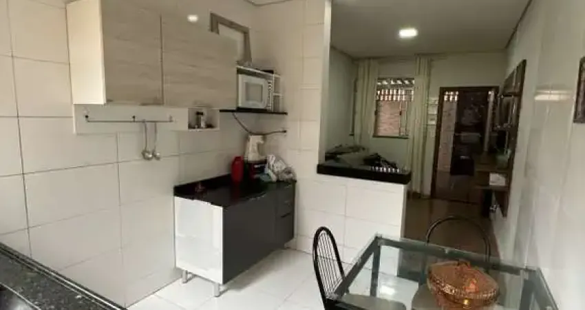 Casa 3 dormitórios para Venda em Betim, Senhora das Graças, 3 dormitórios, 1 suíte, 3 banheiros, 2 vagas