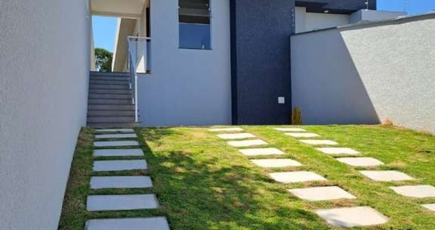 Casa com 3 quartos à venda na Rua dos Eucalíptos, 155, Jardim dos Pinheiros, Atibaia