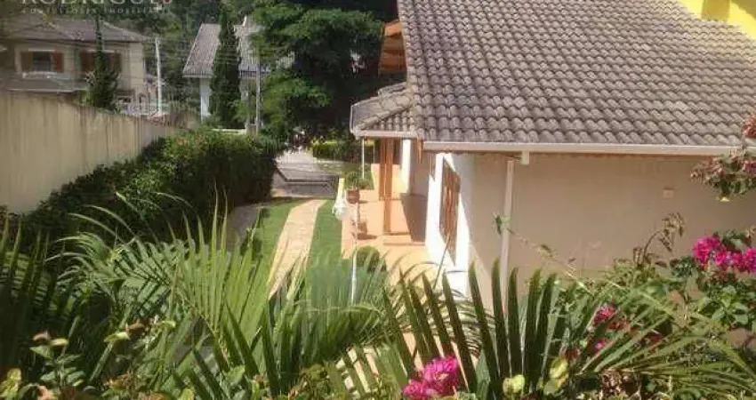 Casa com 3 dormitórios à venda, 1042 m² por r$ 3.280.000,00 - condomínio flamboyant - atibaia/sp