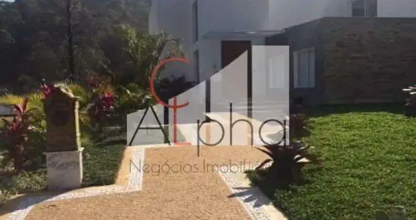 Casa em condomínio fechado com 3 quartos para alugar na Avenida Campos de Jordão, 13, Tamboré, Barueri